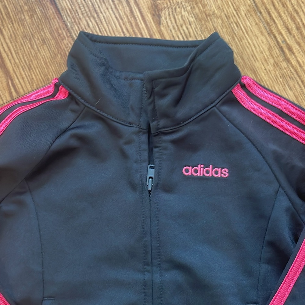 Adidas Zip Up Jacket/Coat. Size 12 Months. Like New Condition. - Picture 4 of 10